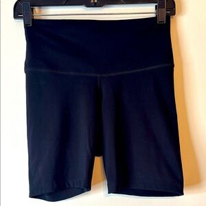 NIKE Yoga Dri-Fit Black Women's Shorts 6.5”